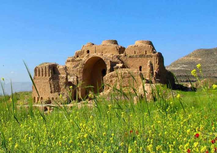 آتشکده فیروزآباد؛ یادگاری از دوران ساسانیان
