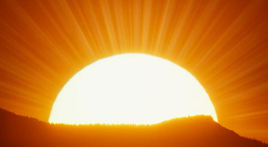 اظهار نظر عجیب بیل گیتس برای کم نور کردن خورشید