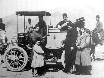 اولین اتومبیل در خیابان های تهران