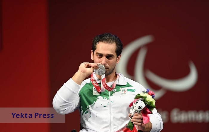 کسب نخستین مدال نقره ایران در مسابقات پارالمپیک / فیلم