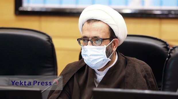 انتقاد از قرارداد‌های محرمانه دولت روحانی