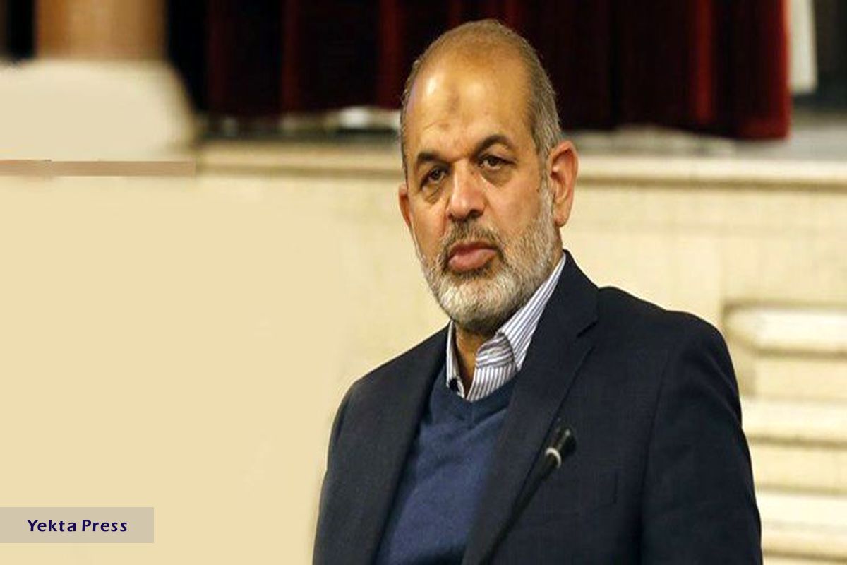 وزیر کخصیت سوم انقلاب اسلامی است
