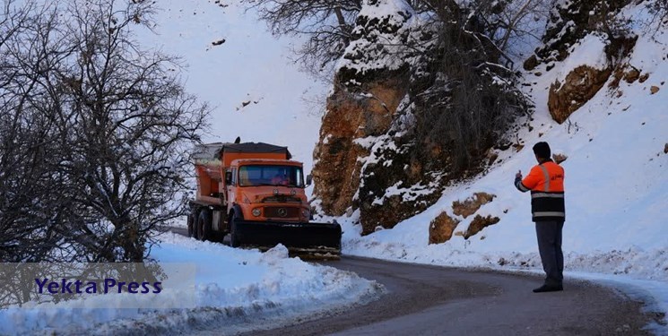 برف در برخی جاده‌ها و انسداد 18 مسیر به دلیل شرایط جوی
