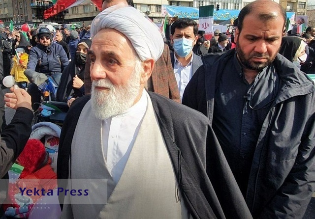 کدام شخصیت‌ها در راهپیمایی ۲۲بهمن تهران حاضر شدند؟