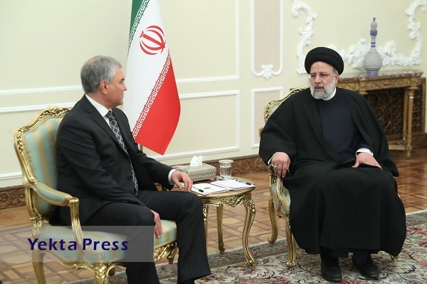 آیت الله رئیسی: ایران اجرای کامل توافقات با روسیه را دنبال می‌کند