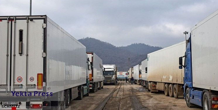 دستور رئیس‌جمهور برای رفع صف کامیون‌ها در گمرک آستارا