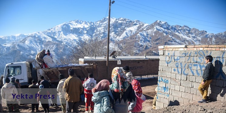 نیروهای امدادی بنیاد مسکن‌ در مناطق زلزله‌زده خوی مستقر شدند
