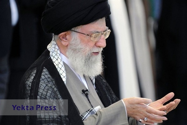 امام خامنه‌ای بر پیکر حسن غفوری‌فرد اقامه نماز کردند