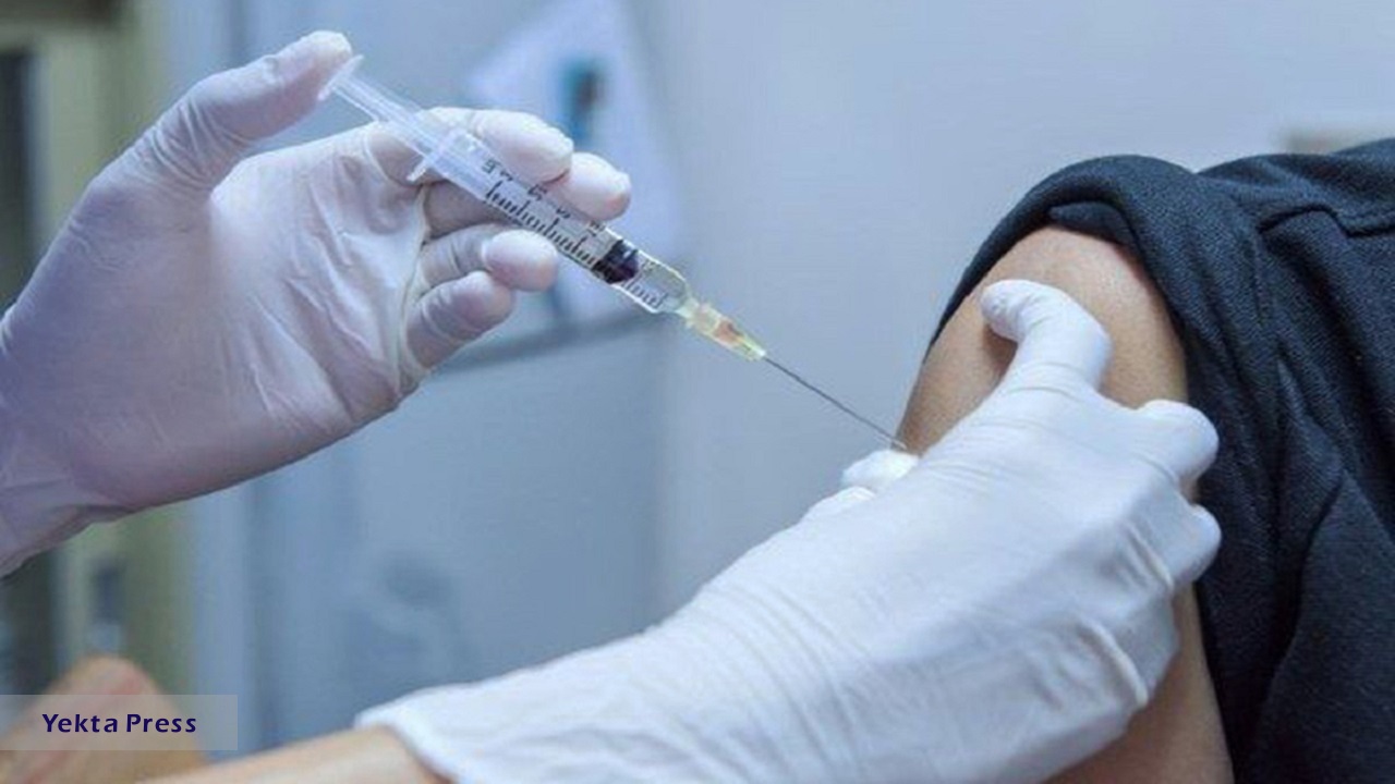 وزارت بهداشت از آبان ۱۴۰۰ واکسن خریداری نکرده است