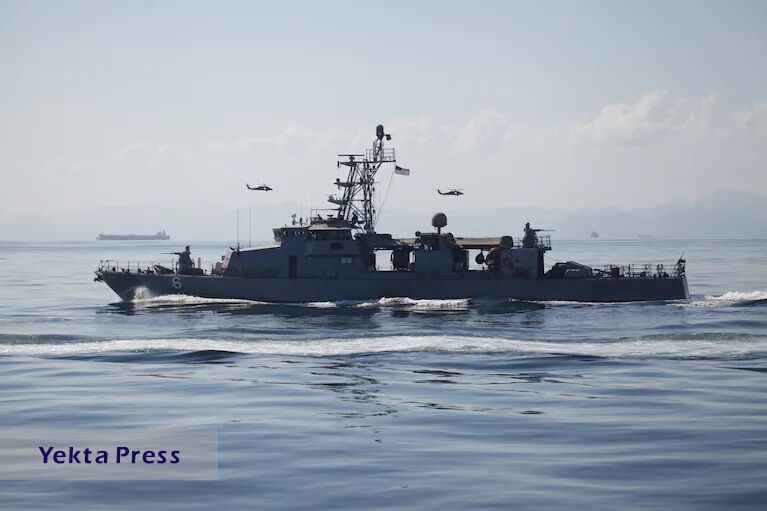 ادعاشدن قایق‌های ایران به کشتی‌های آمریکایی