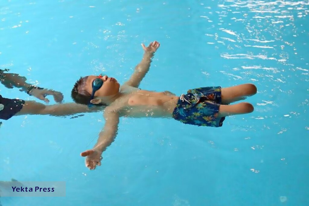 کودک اعجاب‌انگیز ایرانی که بدون پا شنا می‌کند و مثل باد می‌دود!