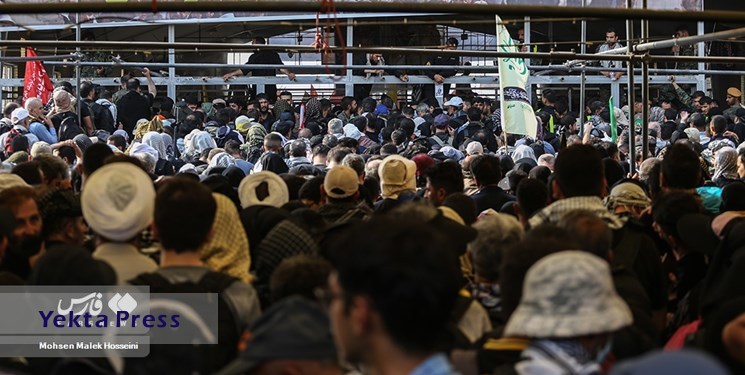 آخرین وضعیت مرزها؛ از ازدحام زوار تا انسداد جاده ایلام به مهران