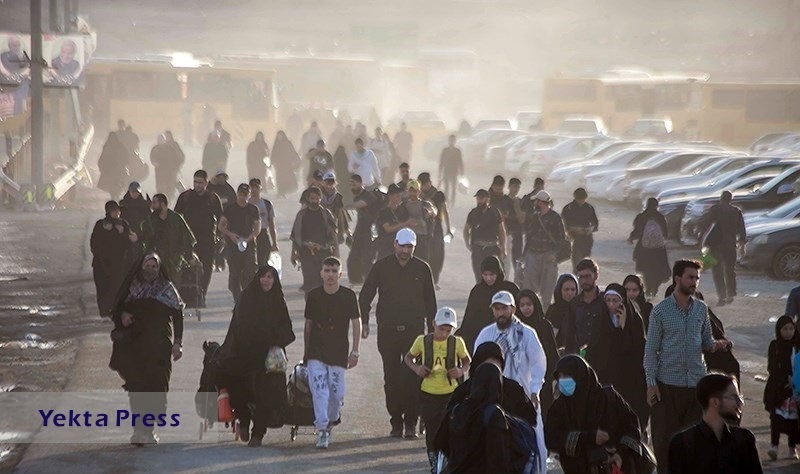  هزار زائر اربعین همچنان در عراق