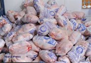 مرغ منجمد با قیمت ۴۰ هزار تومان در بازار عرضه می شود