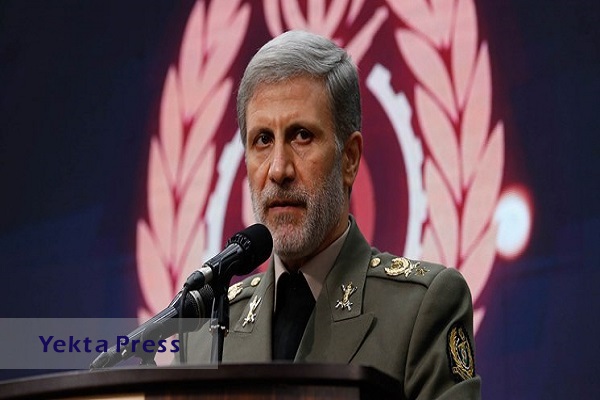 امیر حاتمی: انقلاب اسلامی امنیت خود را وامدار نظام سلطه نیست