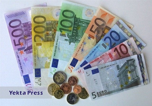 لهستان پول ملی خود را به یورو ترجیح می‌دهد