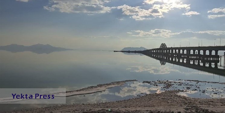 تکذیب برداشت عناصر ارزشمند از بستر خشک دریاچه ارومیه