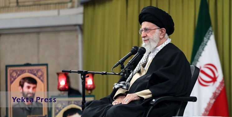 رهبر انقلاب: کشورهای اسلامی باید ارتباط سیاسی و اقتصادی خود با رژیم صهیونیستی را قطع کنند