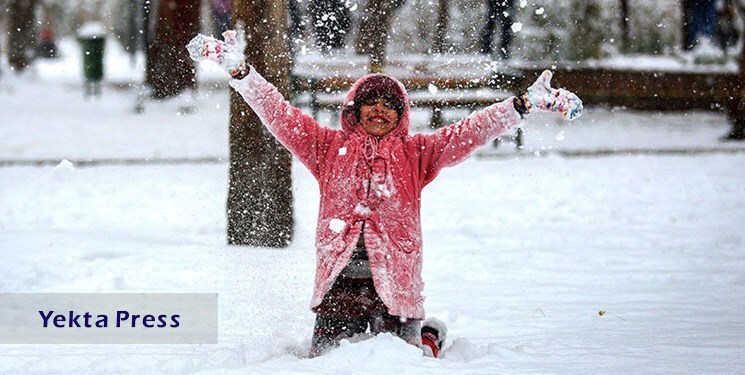 برف مدارس آذربایجان شرقی را به تعطیلی کشاند + جزئیات