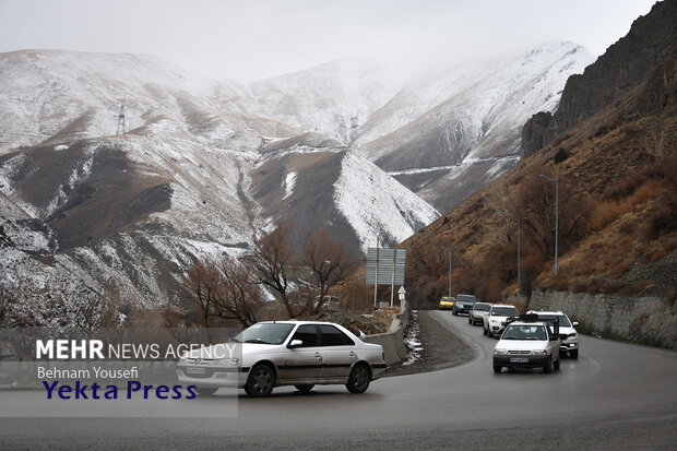 تردد در محورهای چالوس و آزادراه تهران-شمال تا اطلاع بعدی ممنوع شد