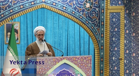 آیت‌الله صدیقی در خطبه‌های نماز جمعه تهران: مردم ما با همه توطئه‌ها مقابله کردند