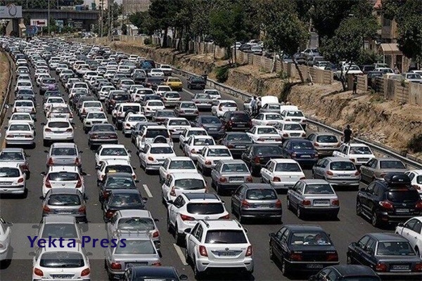 وضعیت ترافیکی جاده‌های کشور ۱۵ تیر ۱۴۰۲/ ترافیک نیمه سنگین در چالوس
