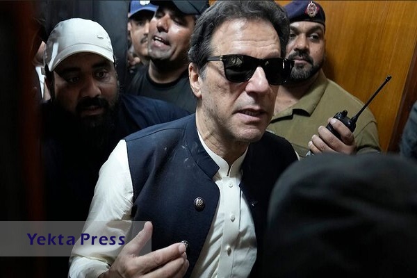 صدور حکم بازداشت عمران خان