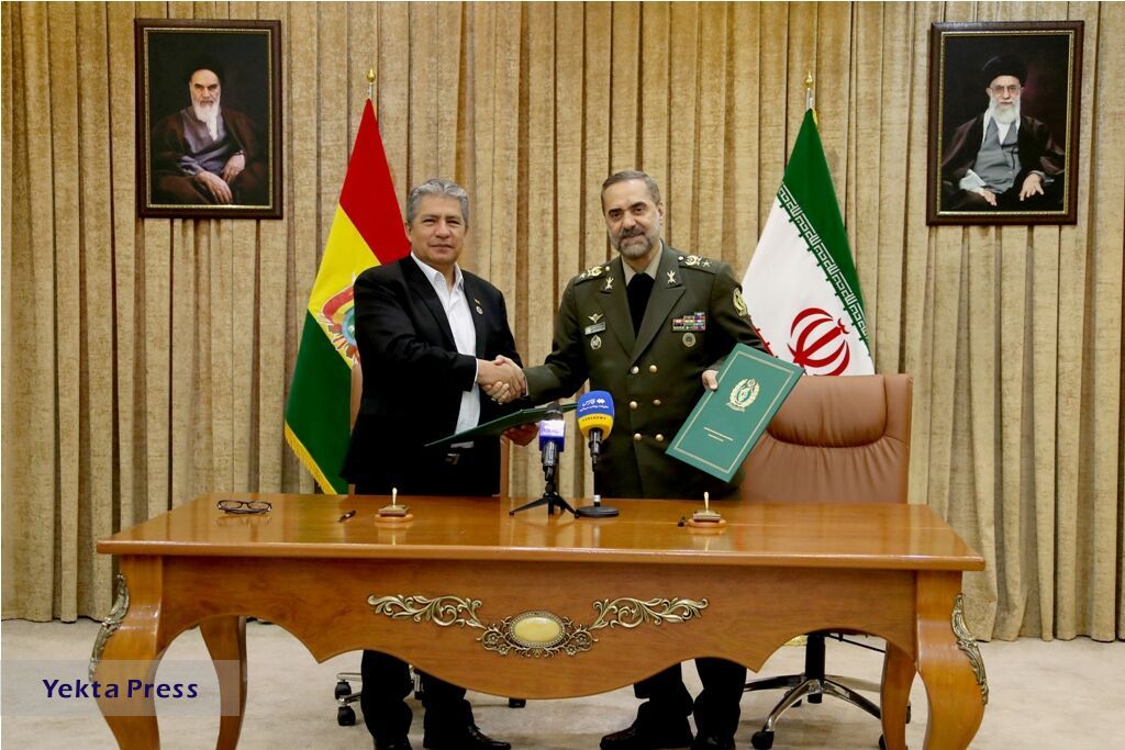  همکاری دوجانبه وزرای دفاع ایران و بولیوی