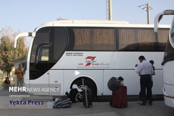 مدیرعامل اتحادیه تعاونی‌های مسافربری کشور اعلام کرد : افزایش قیمت بلیت‌ اتوبوس‌ها طبیعی است