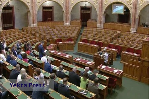 رأی گیری ناکام پارلمان مجارستان برای عضویت سوئد در ناتو