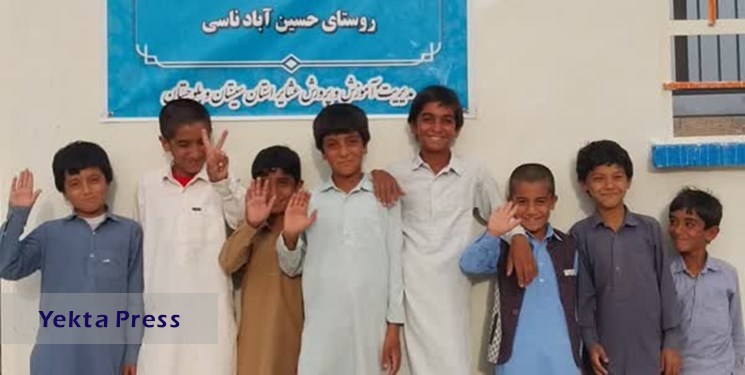 صحرایی: با دیدن لبخند دانش‌آموزان همه سختی‌ها را فراموش کردم