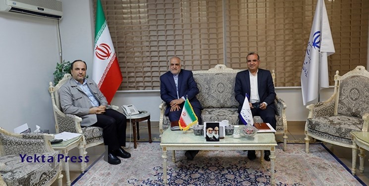 دیدار مدیرکل شورای عالی امور ایرانیان خارج از کشور با رئیس سازمان ثبت احوال کشور