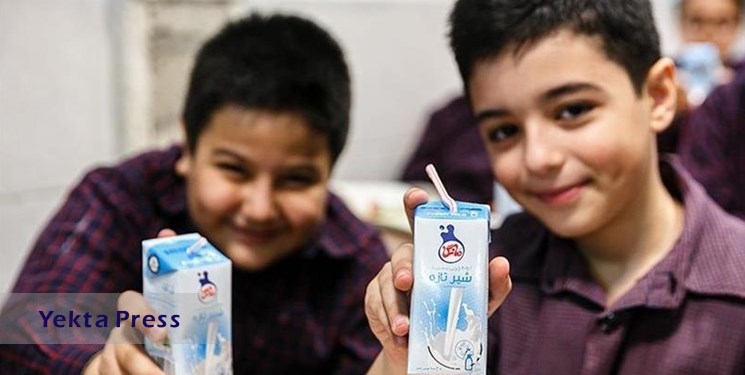 وزیر آموزش و پرورش: توزیع شیر از هفته آینده در مدارس ابتدایی، سراسری می‌شود