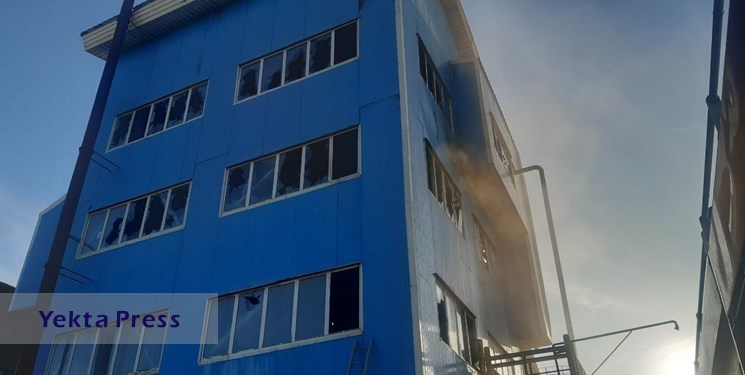 آتش سوزی در ساختمان دانشگاه آزاد