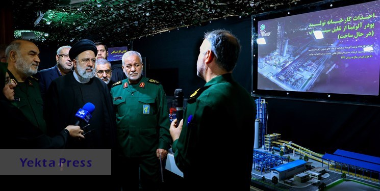 رئیسی از نمایشگاه طرح‌های راهبردی قرارگاه خاتم‌الانبیاء(ص) سپاه بازدید کرد