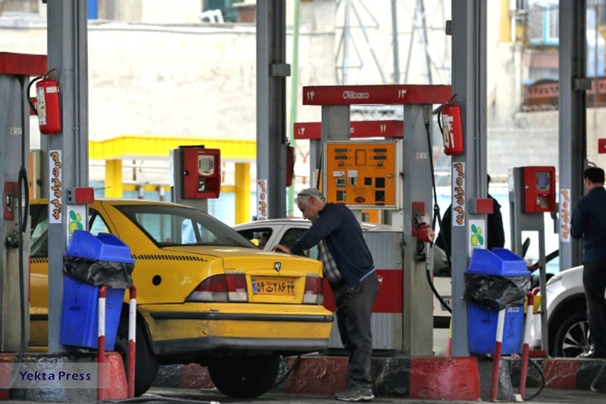 تشدید واردات بنزین با تولید خودروهای با مصرف بالای بنزین
