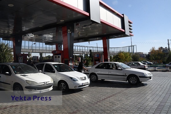 سالاری:۶۰ درصد پمپ بنزین‌ها به سامانه هوشمند سوخت متصل شد