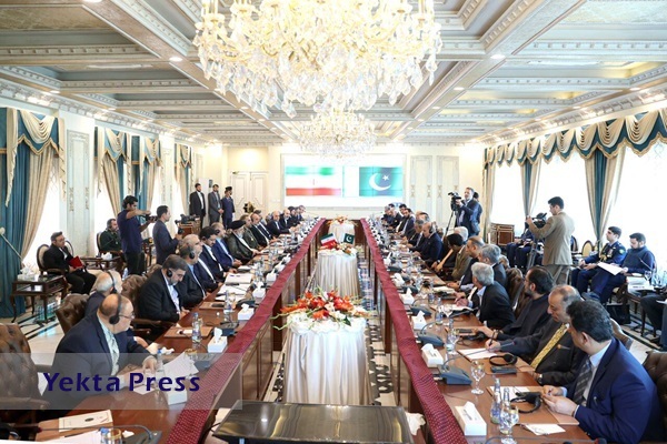 رئیس‌جمهور: زمینه همکاری ایران و پاکستان در حوزه انرژی مساعد است