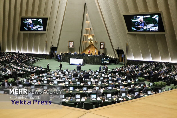 مجلس از اقدام «فراجا» برای اجرای طرح عفاف و حجاب قدردانی کرد